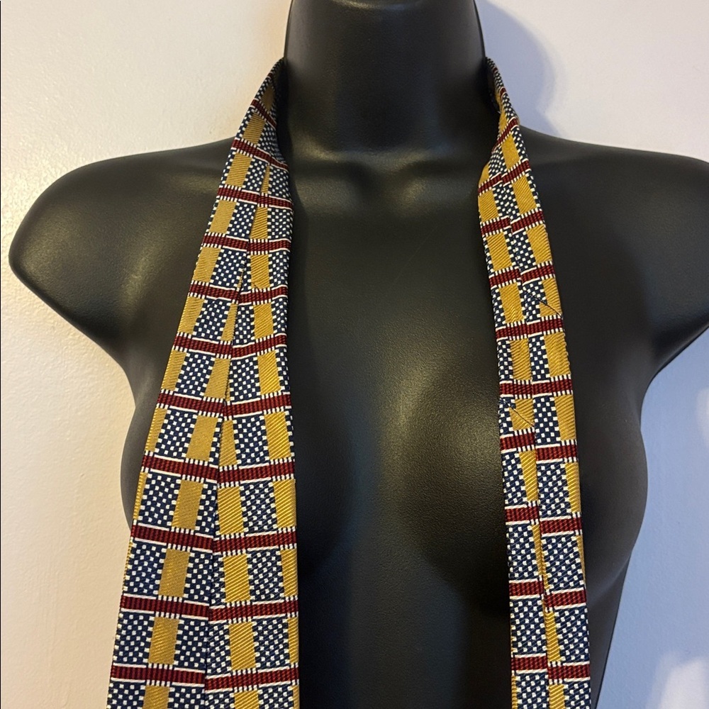 Burberrys of London Vintage Silk Hand Sewn Geometric Checkerboard Necktie Tie - Picture 12 of 12